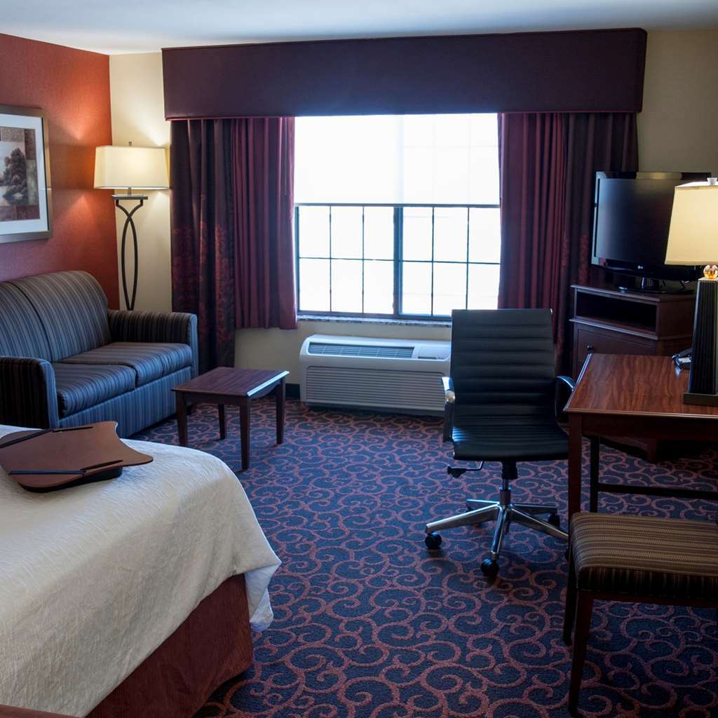 Hampton Inn & Suites Watertown Quarto foto