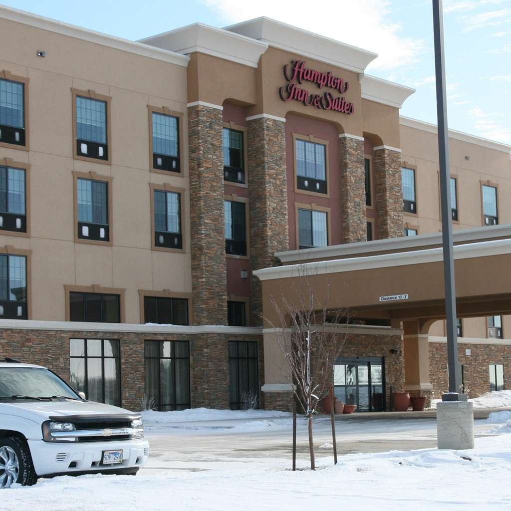 Hampton Inn & Suites Watertown Exterior foto